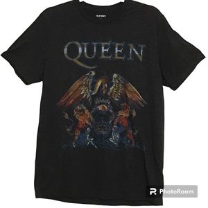 Queen Crest T Shirt by Old Navy Adult Size M